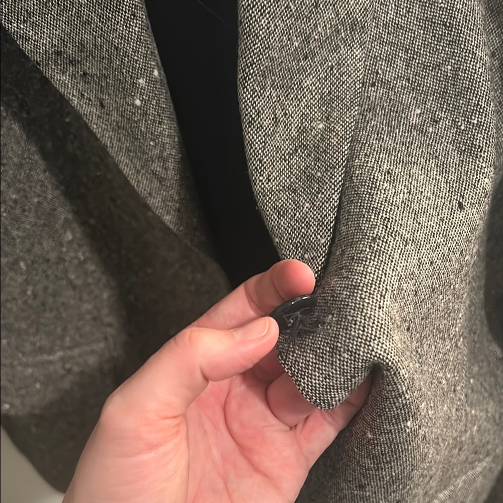 Pendleton Women's Gray Wool Blazer - image 4